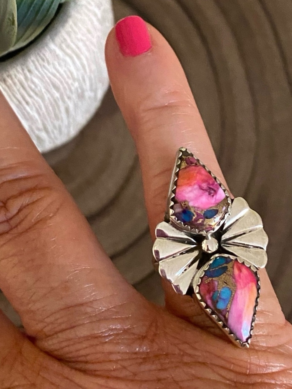 Pink Dahlia Turquoise fanned out concho style southwestern rodeo size 5.75